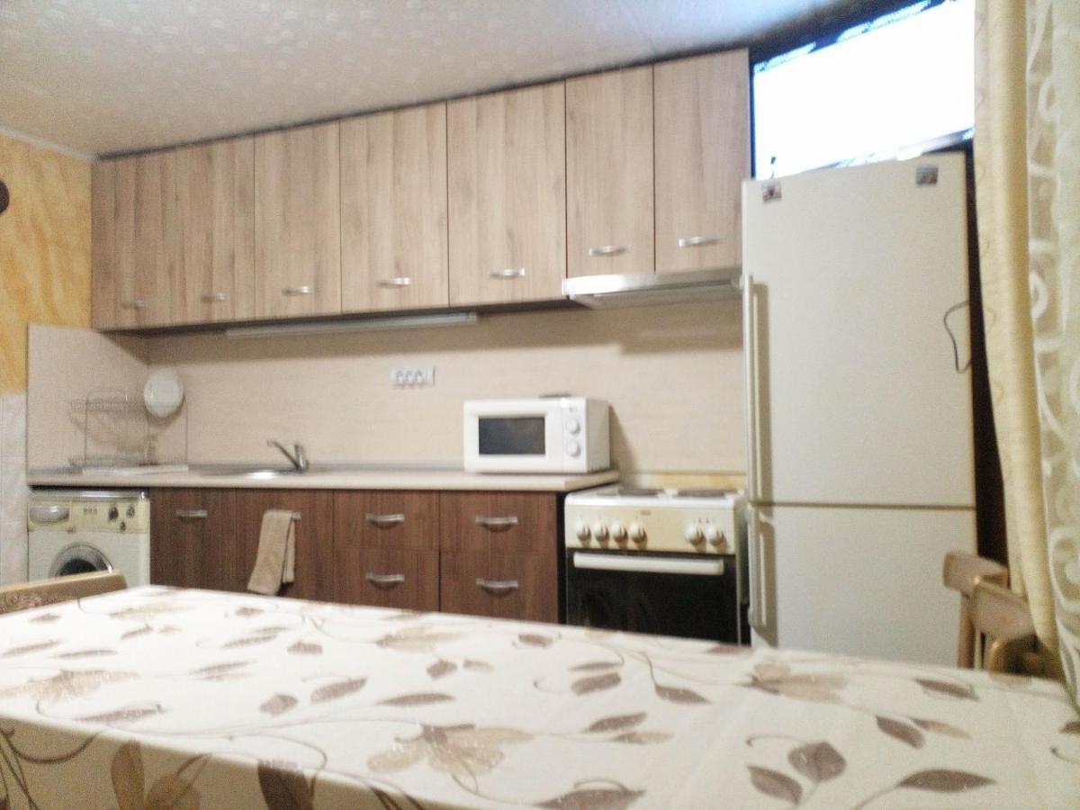 Guest House Emiliya Ovchartsi  외부 사진